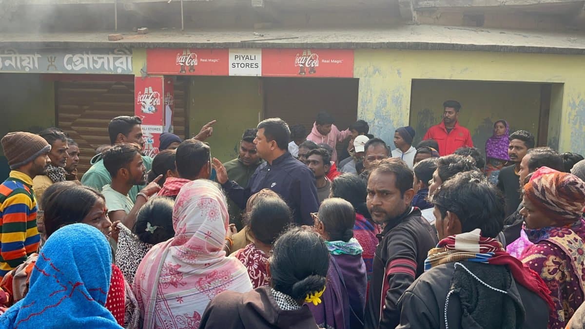 Shop owner allegedly harassed a teenage girl in Birbhum gnr