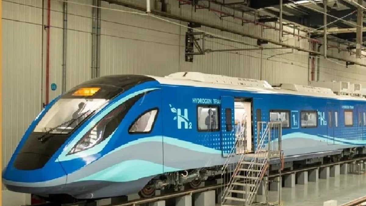 India set to roll out 35 Green Hydrogen Train Engines 