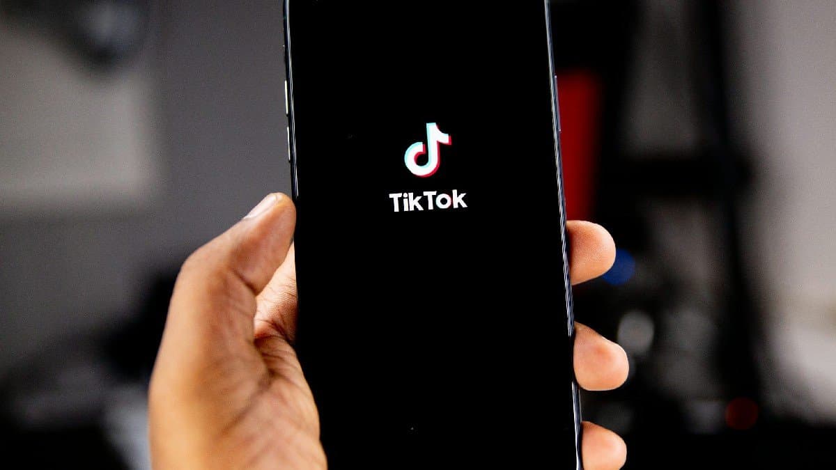  15-Year-Old Daughter Created TikTok Videos father took decision girl died gnr 