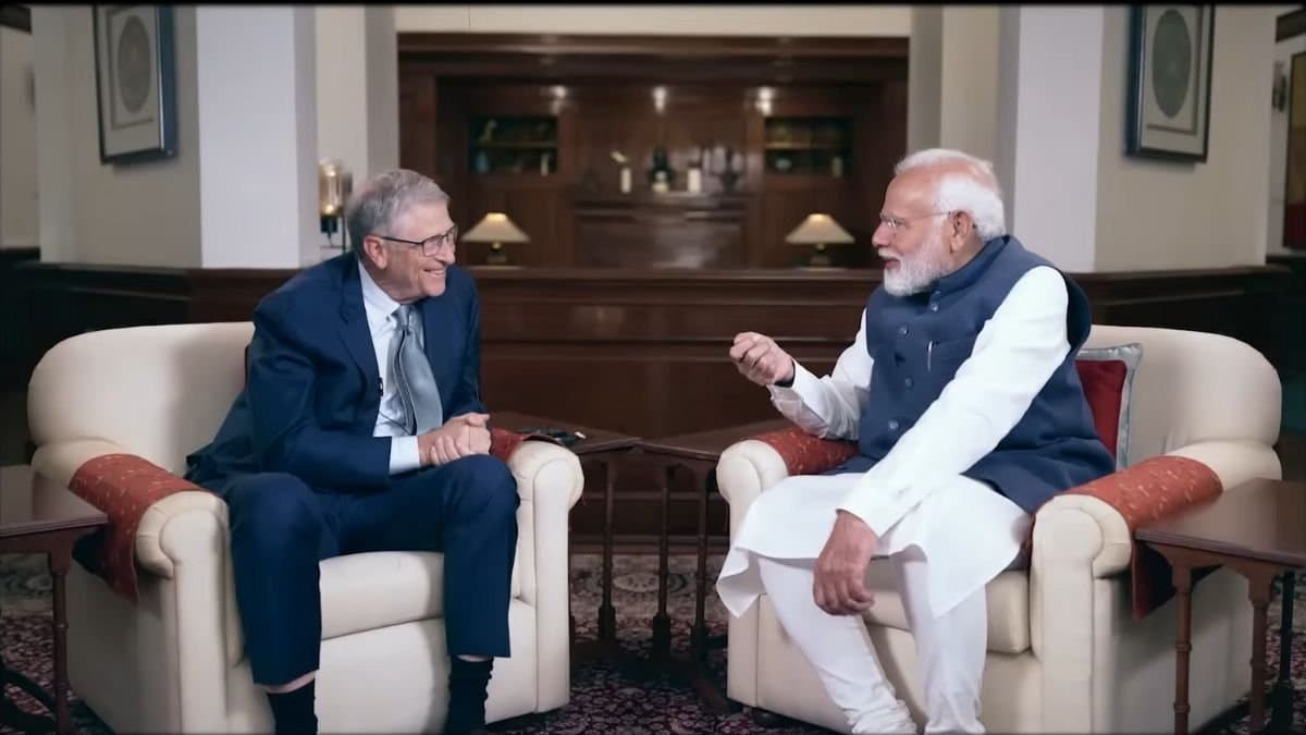 PM Modi, Bill Gates exchange dialogues on India’s digital revolution