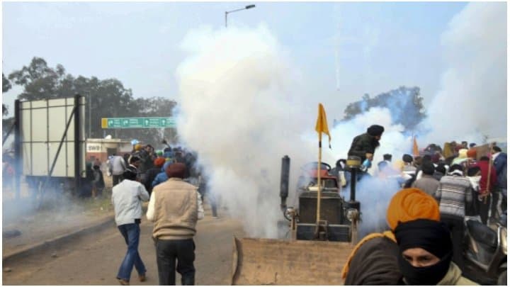 Protesting Farmers To Resume Delhi March After Night Halt: 10 Points
