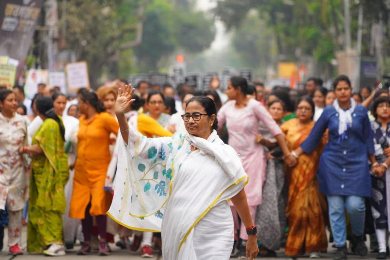 mamata banerjee speech at dharmatalla