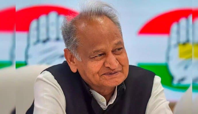 ASHOK GEHLOT CONFIDENT ON CONGRESS