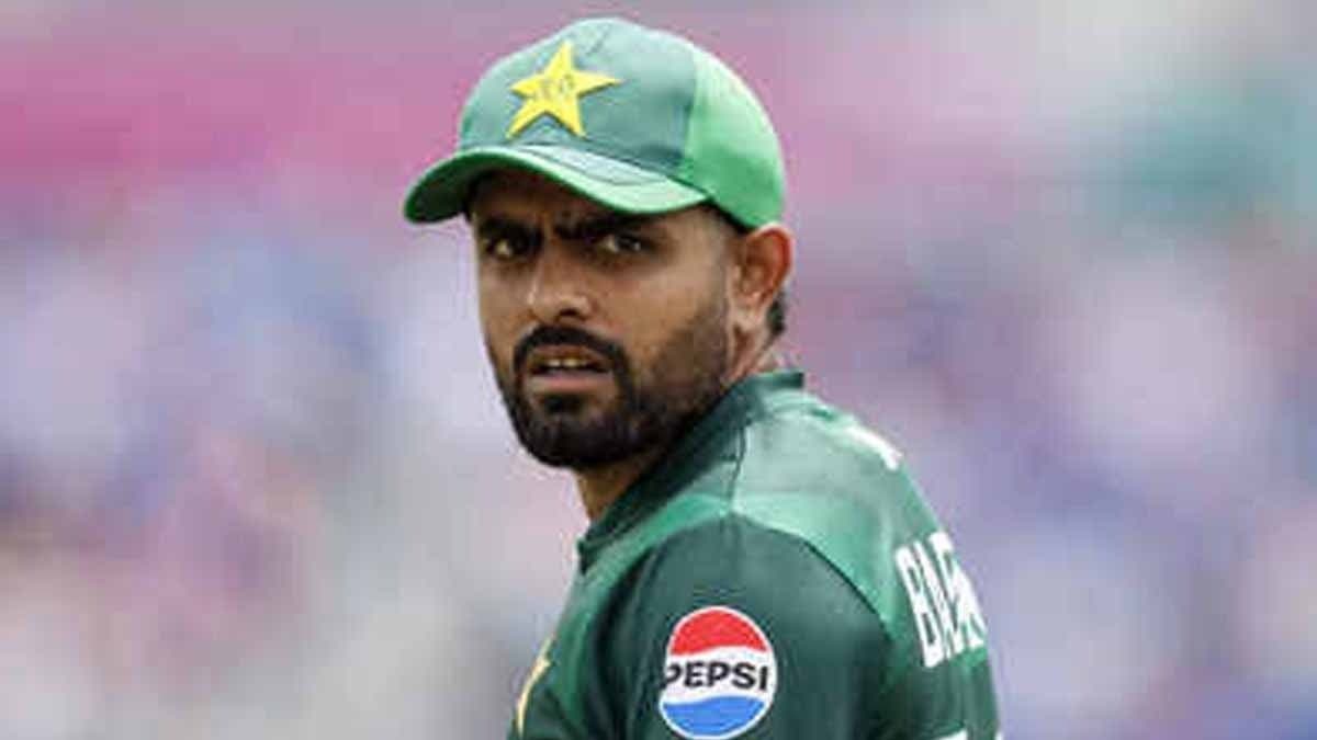 Memes galore as babar Azam quits Pakistan's odi, t20  captaincy spt 