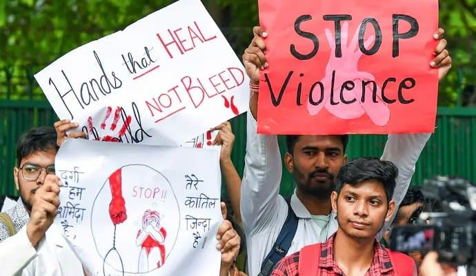 Doctor slapped, verbally abused by patient's attendant in Delhi gnr