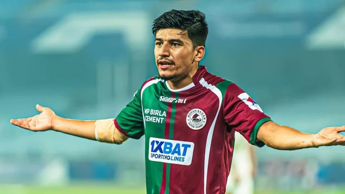 Anirudh Thapa of Mohun Bagan suffers injury in Practice ahead of Derby spt 