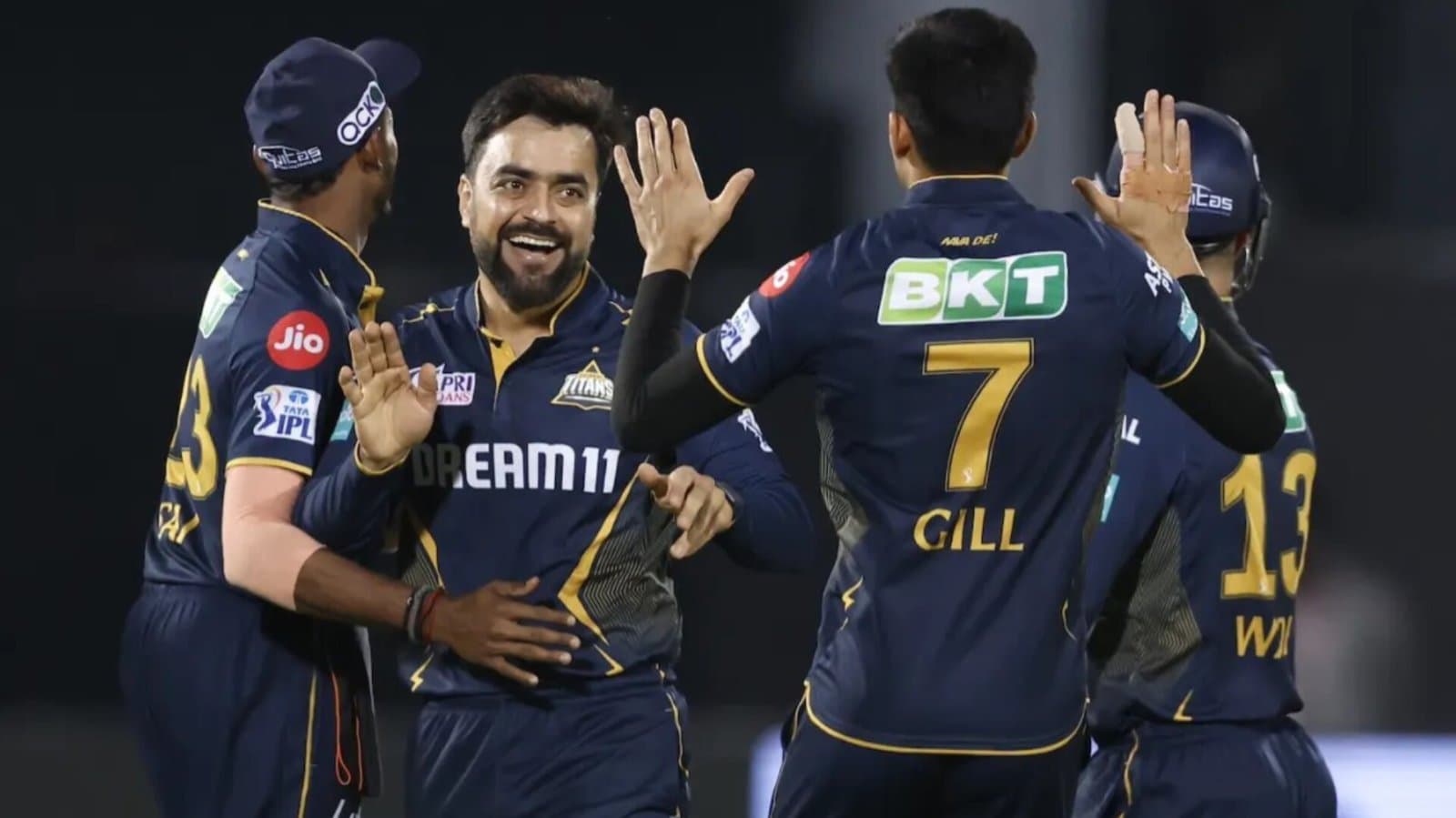 Gujarat Titans break Rajasthan Royals four match winning streak