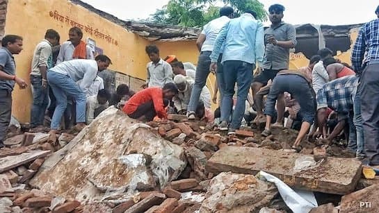 Students Warned About Rajasthan School Roof Collapsing Teacher Was Busy Eating Poha