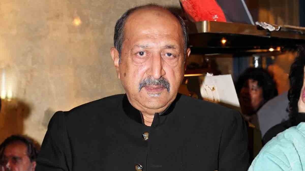 Actor Tinnu Anand Faces Backlash Over Shocking Dog Threat Message