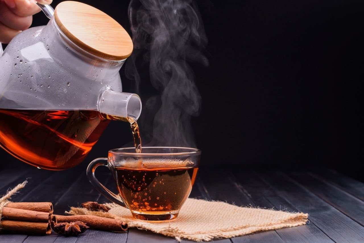 7 benefits of drinking black tea