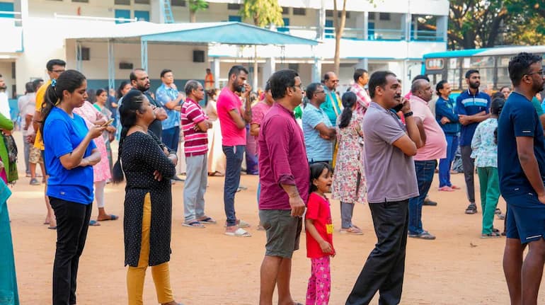 Lok Sabha polls for phase 2 ongoing, big fight for 88 seats nationwide