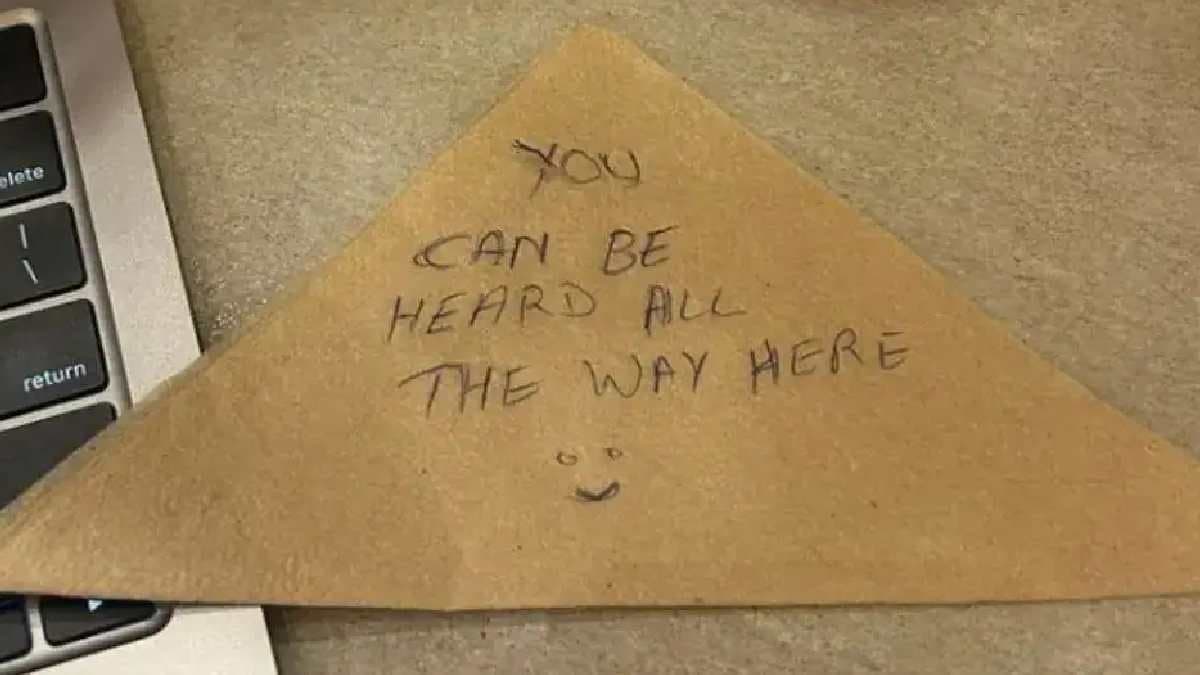 Bengaluru woman Gets unexpected message from Stranger in cafe