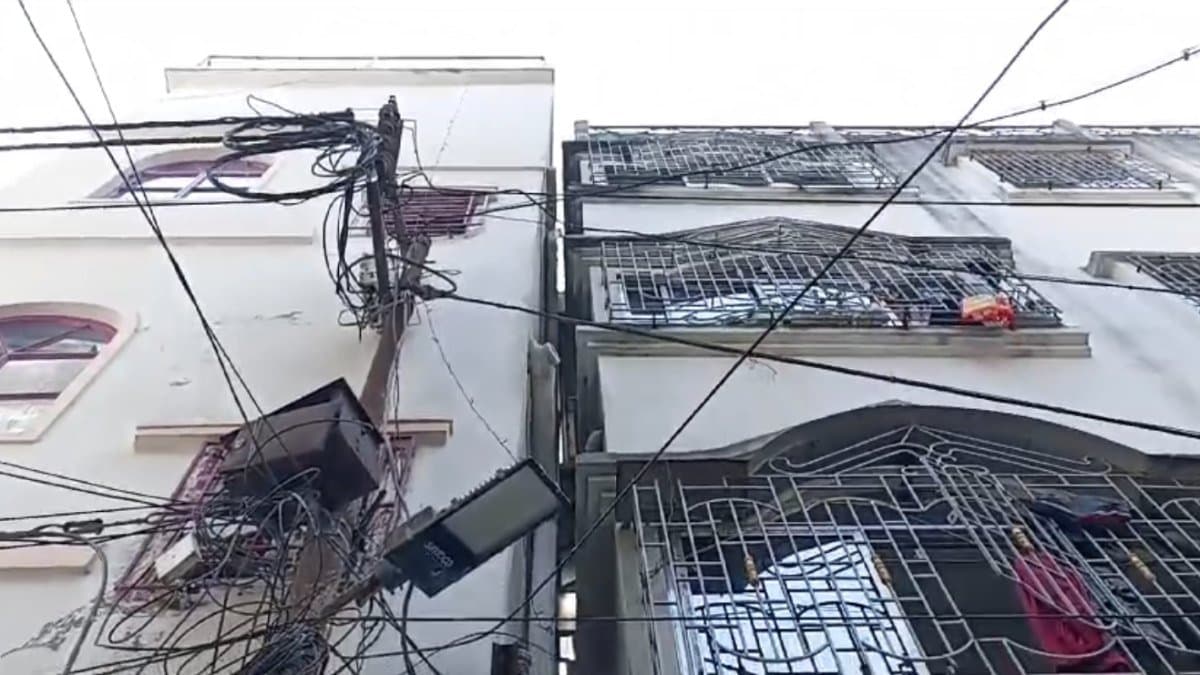 Two building incline on each other in Baguiati, residents are worried gnr