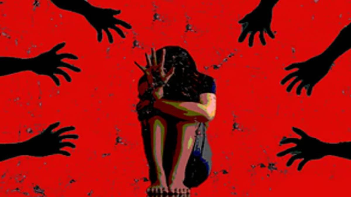 A 16-year-old girl prevented an abduction with a compass in hand in Bhiwandi
