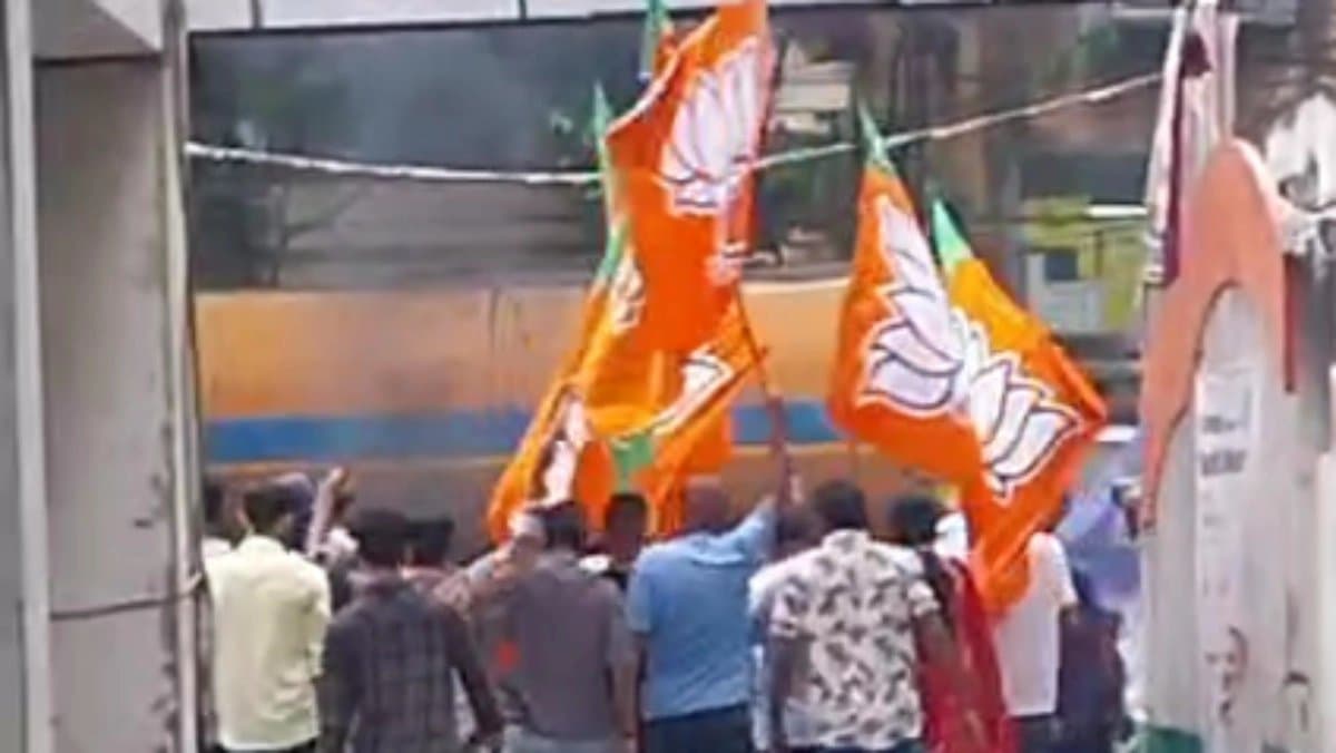 Poster of Rahul Gandhi torn when a group of BJP supporters went on rampage at the head office of West Bengal Pradesh Congress