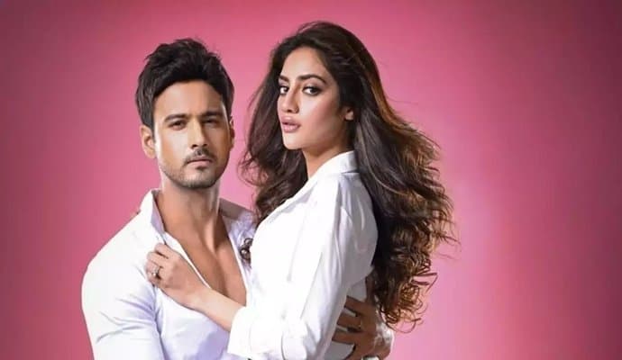 Yash Dasgupta, Nusrat Jahan Enjoying Vacation At Maldives