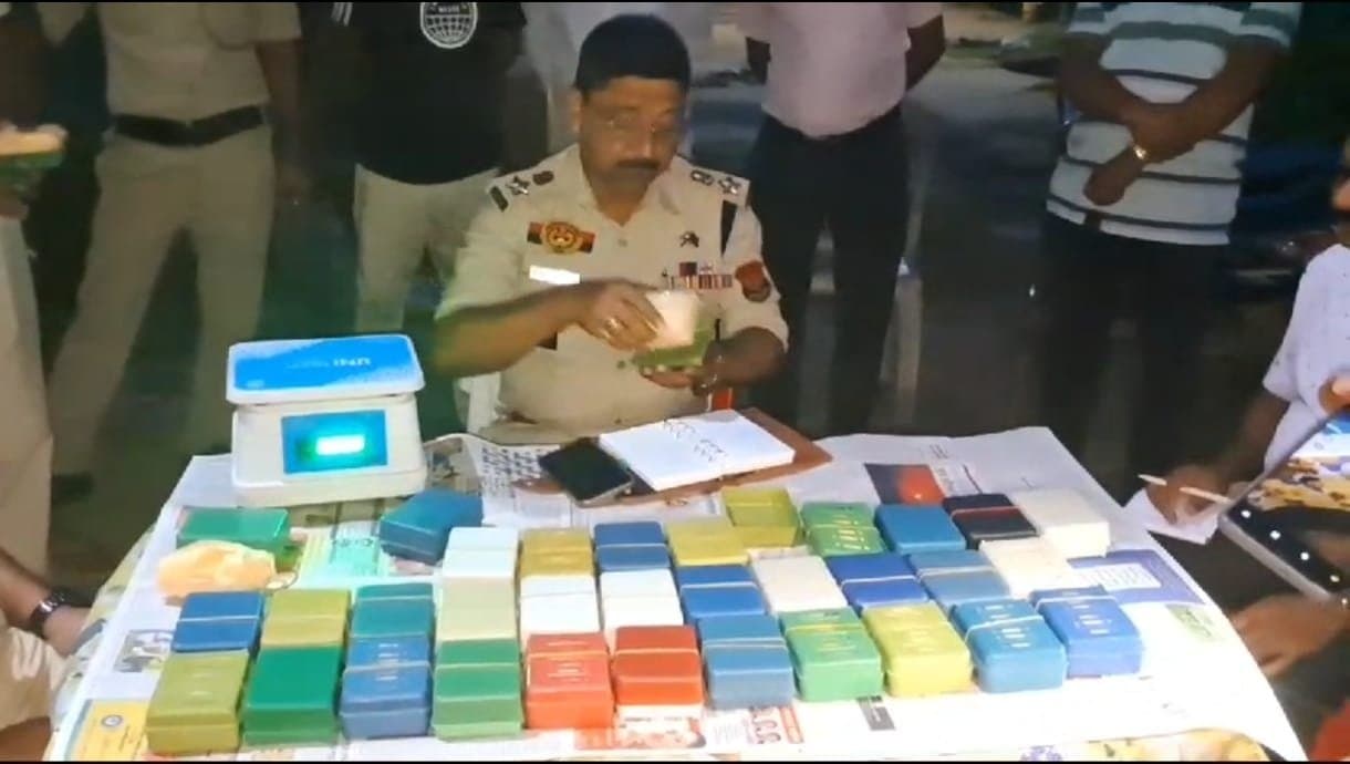 Police Recover Drug Worth Rs 4 Crore