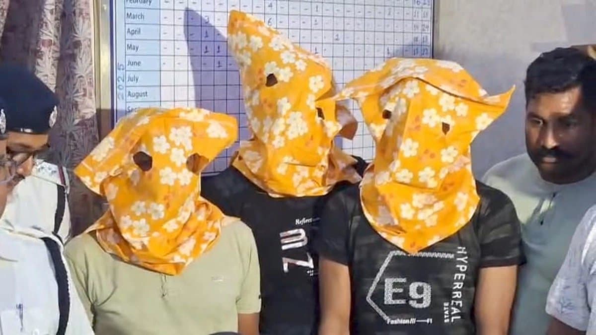 Police arrested two miscreants on TMC leader death case in KOnnagar