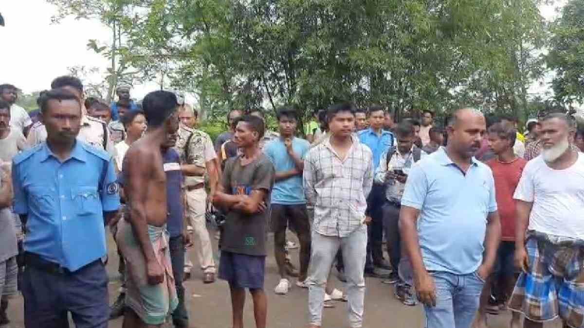 Husband arrested for domestic violence