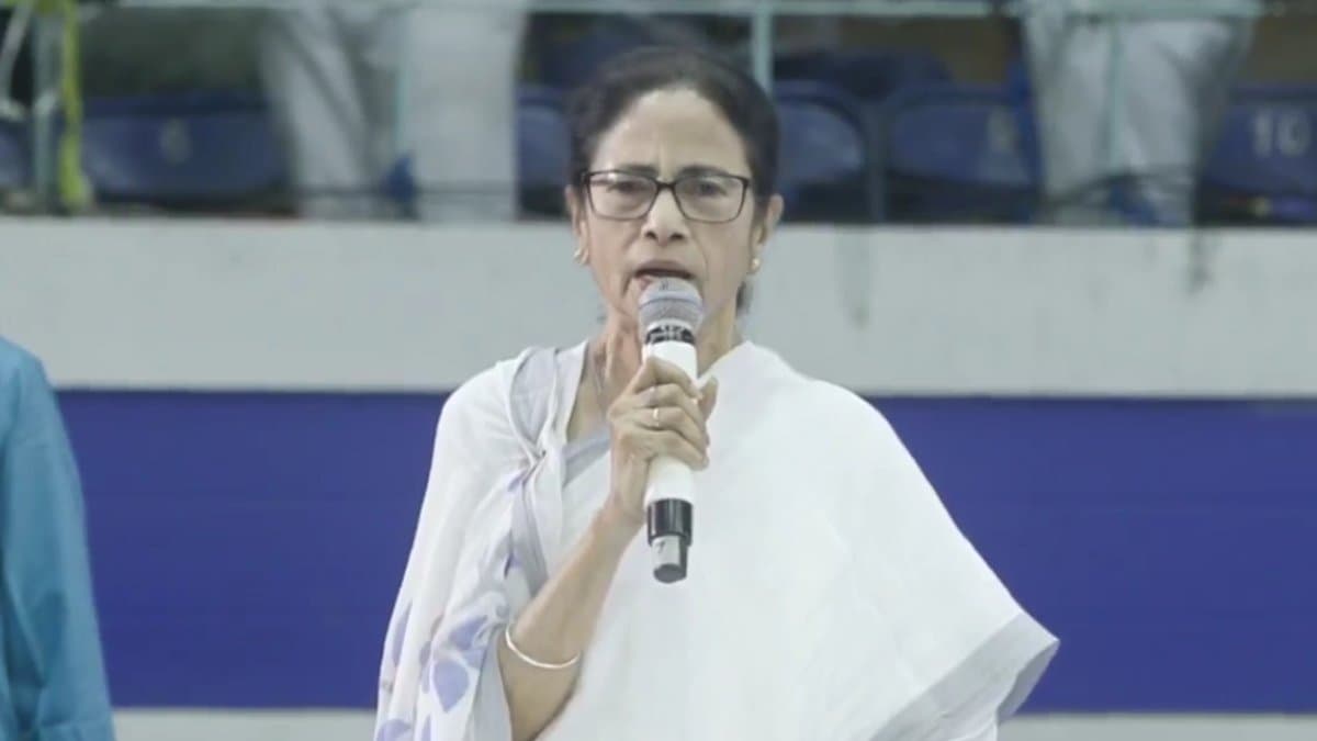 Mamata banerjee s speech towards SSC job loss victims
