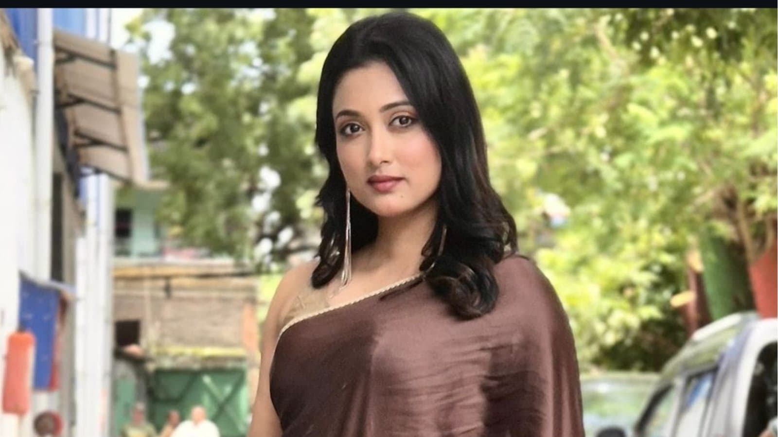 why did roshni bhattacharya leave zee bangla serial kon gopone mon bhesechhe ent