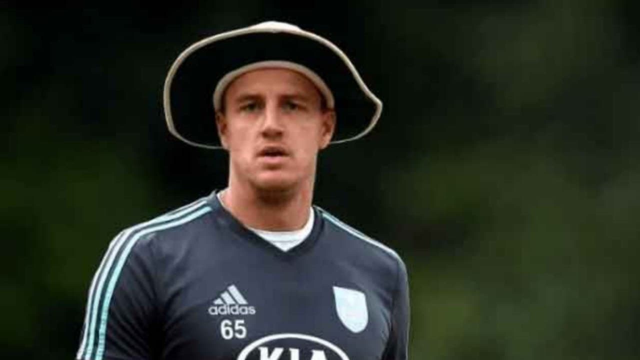 pakistan bowling coach morni morkel resigns