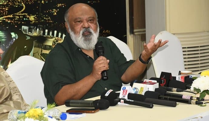 Is Saurabh Shukla sarcasm about the film 'Animal'?