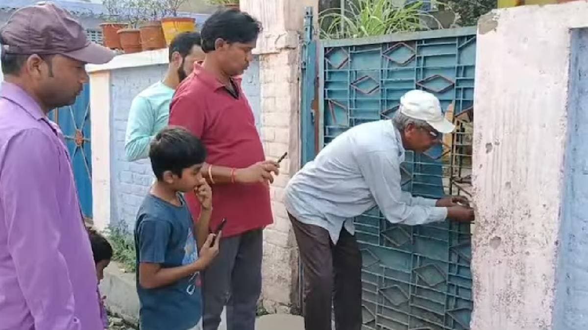 son locks elderly mother at jharkhand home to attend Maha Kumbh 