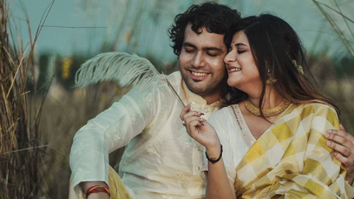 Popular bengali actress Rupsha chatterjee gives birth of a child details inside ENT