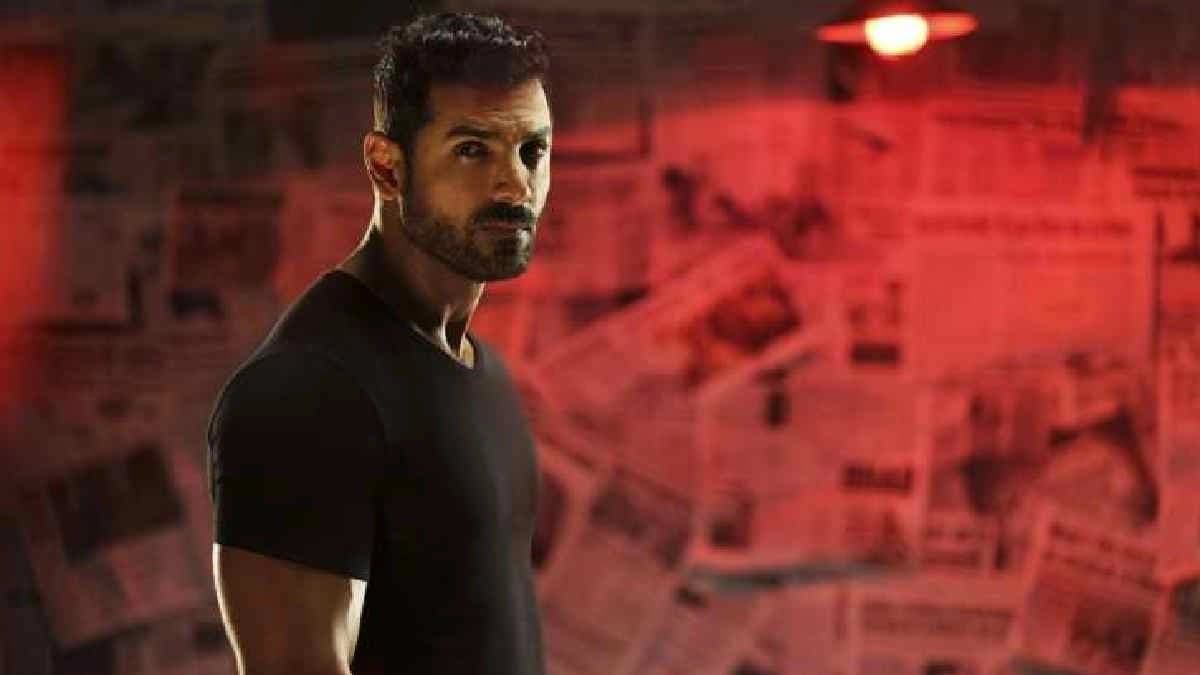 Meenakshi Chaudhary to star opposite John Abraham in Force 3
