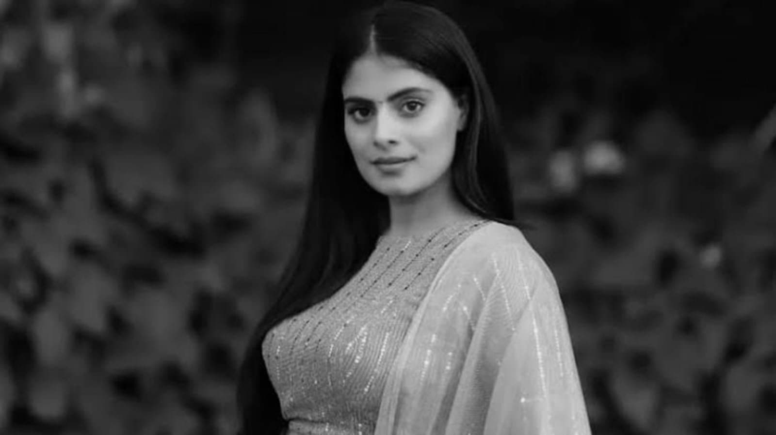 kannada actress shobitha shivanna dies by suicide in hyderabad found hanging from ceiling fan ent