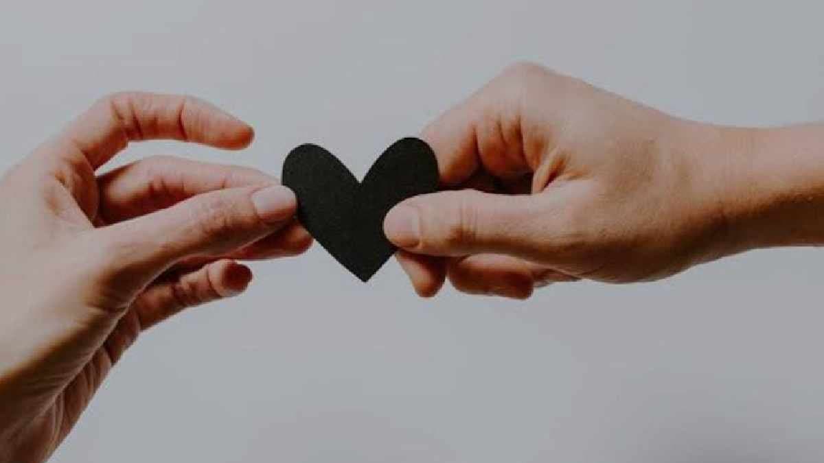 Husband Saves The Marriage By Singing For Wife