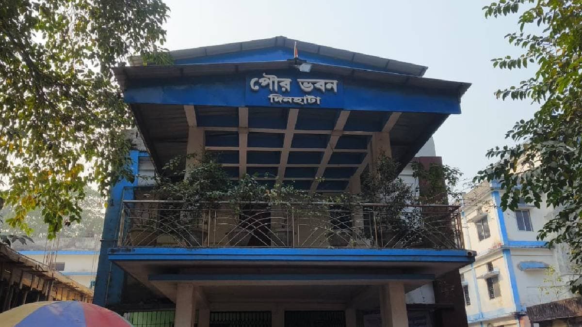 A Municipal chairman in coochbehar resigns from his post taking responsibility for corruption gnr