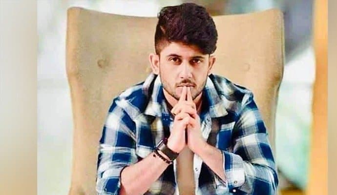Tollywood: বিচ্ছেদের গুঞ্জন উড়িয়ে বিয়ের পিঁড়িতে আদৃত রায় ?