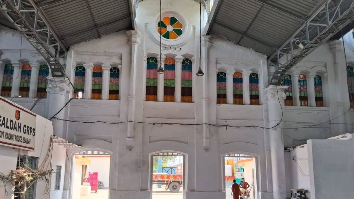 sealdah station gets new entry or exit gate with easier access to the platform