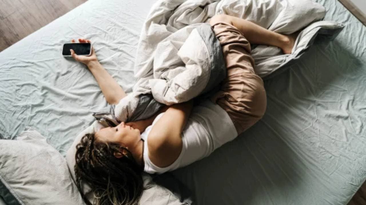 Waking up late in the morning may harm your health