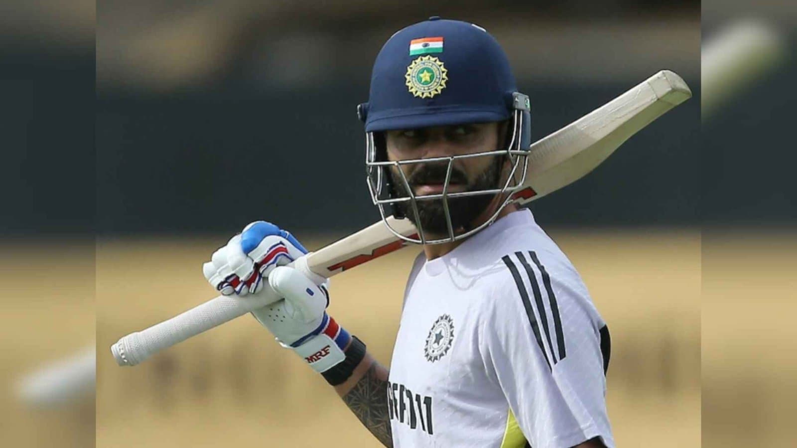 Virat Kohli's unreal act in practice amid heavy rain in Perth breaks internet spt 