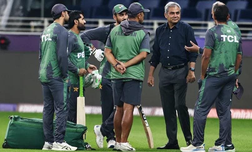Former Pakistan star makes huge claim about Champions Trophy team selection