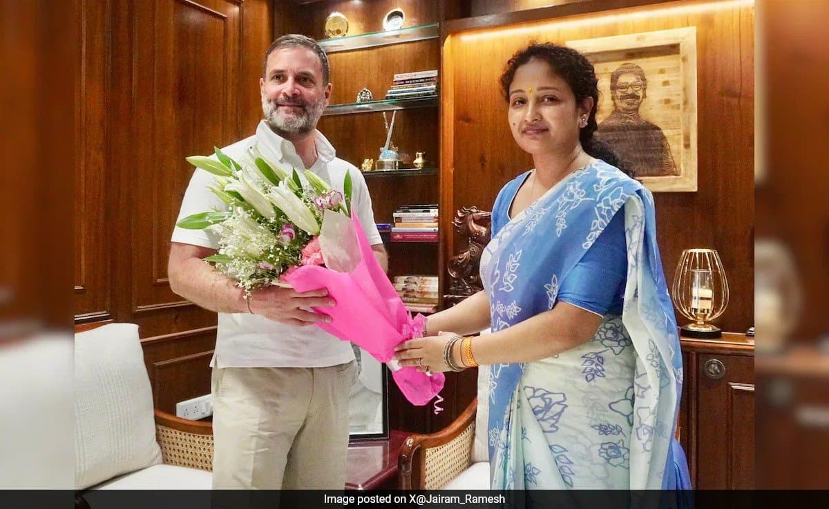 Rahul Gandhi Meets Hemant Soren's Wife 