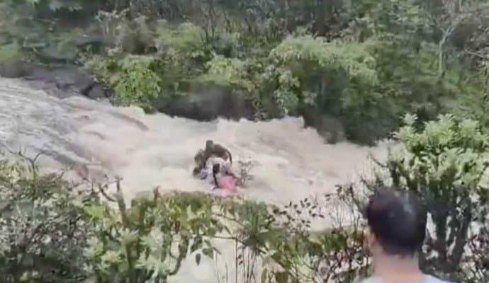  5 Of Family Drown In Waterfall in pune