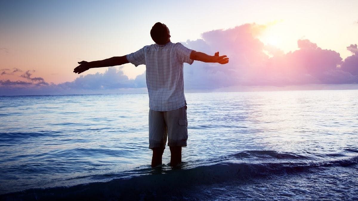 living a lonely life is not always bad