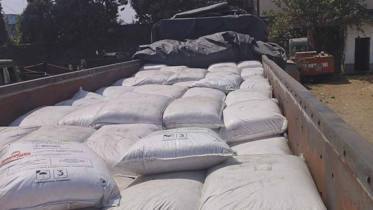  16 thousand kg of ammonium nitrate seized from rampurhat in west bengal gnr