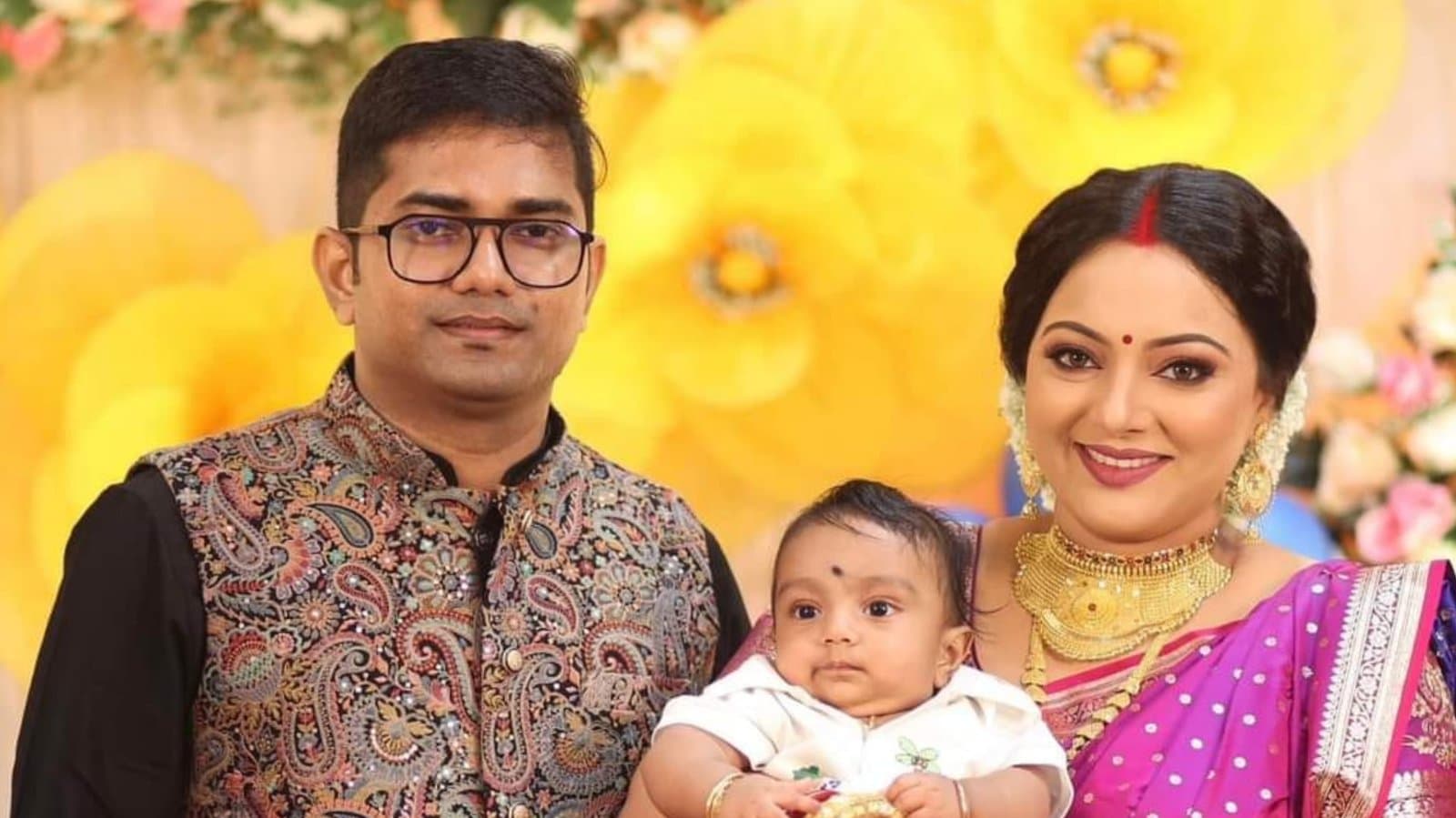 Tollywood: অভিনয়কে পাকাপাকি বিদায়? ছেলের অন্নপ্রাশন সামলে কী বললেন অভিনেত্রী তানিয়া গঙ্গোপাধ্যায়?