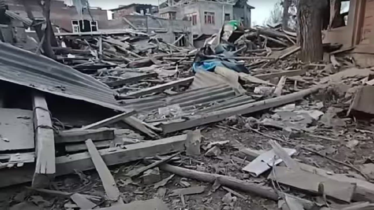 Delhi Explosion Umar Nabi s Pulwama home blown up by security forces