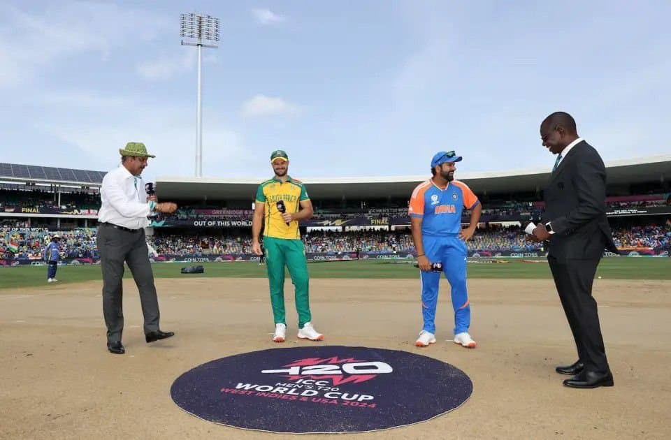 T20 World Cup Final: টসে জিতে ব্যাট করার সিদ্ধান্ত নিলেন রোহিত, দলে কোনও পরিবর্তন নেই