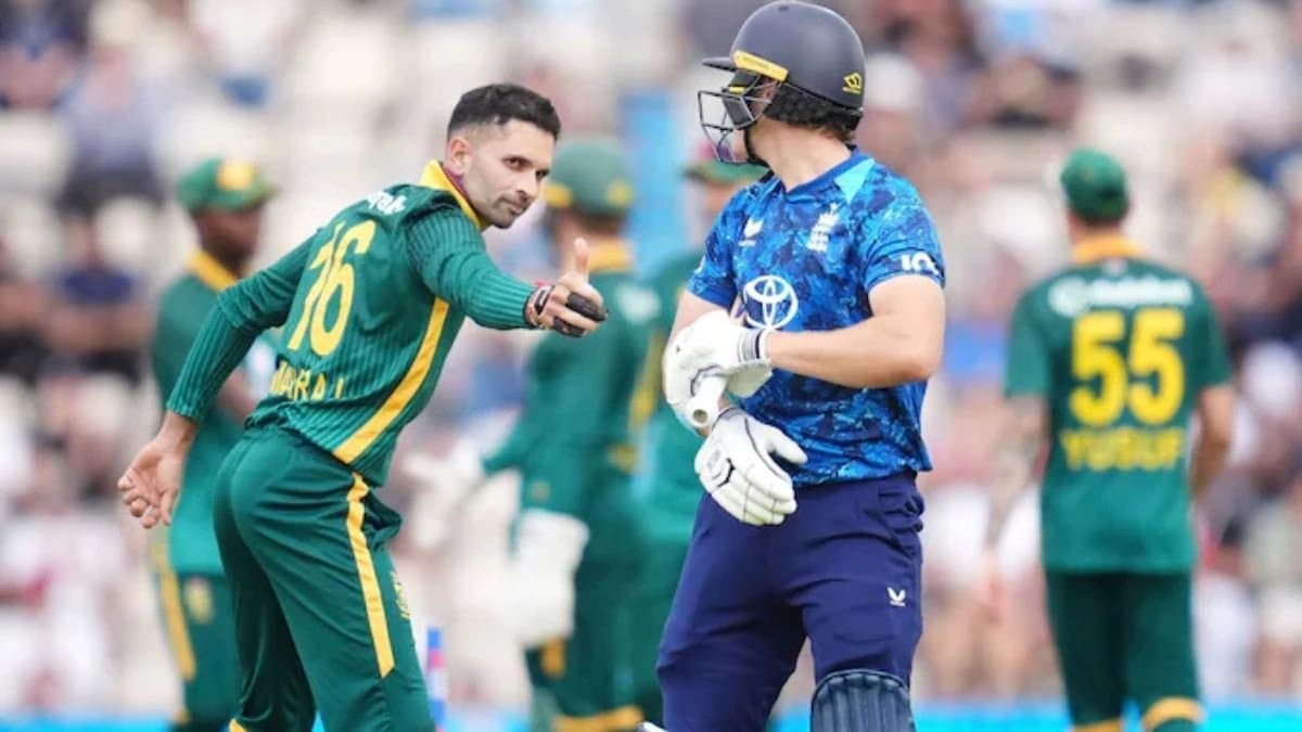 South Africa crashed to a record-breaking 342run defeat against England in the third ODI