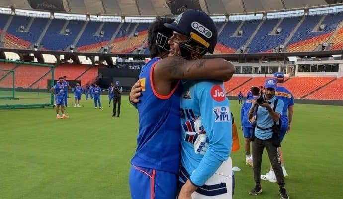 Hardik Pandya gets emotional, hugs shubman Gill during practice