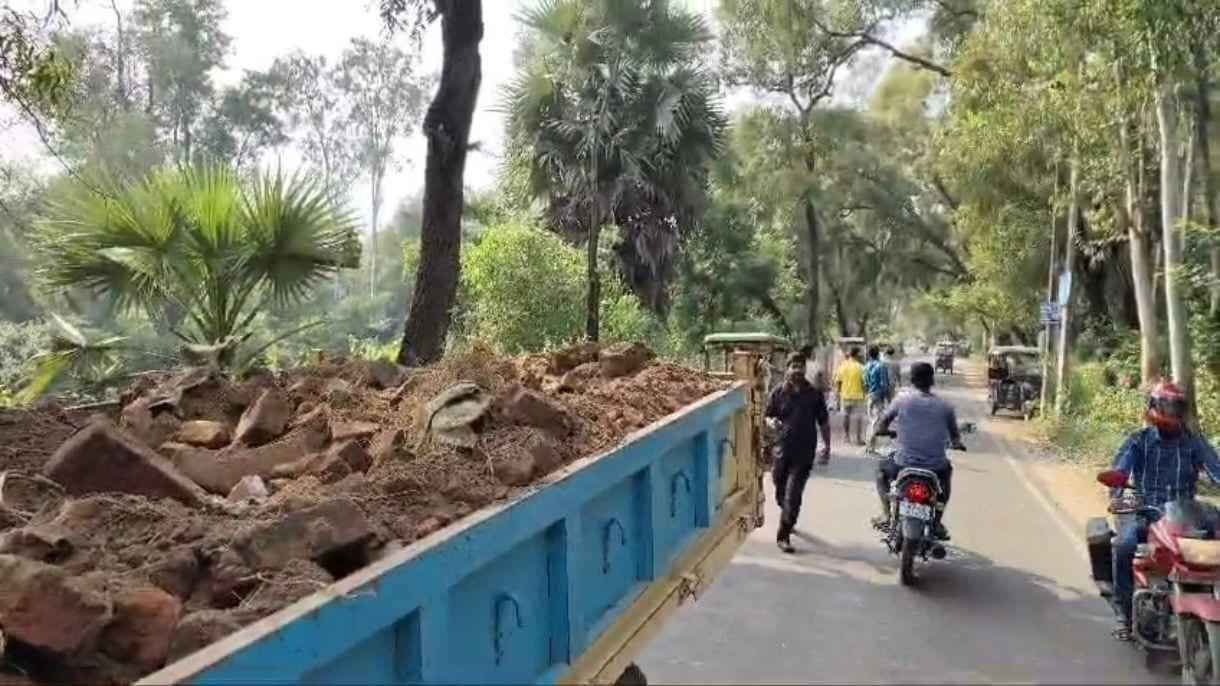 Shantiniketan Bolpur college student dies in accident gnr 