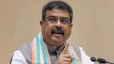 Congress Running Away From Discussion:  Dharmendra Pradhan