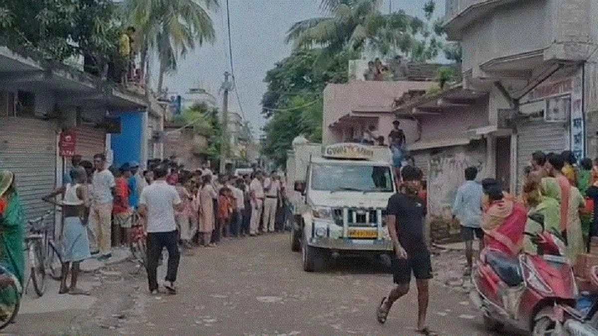 Former Jadavpur University student kept the body of her mother for five days